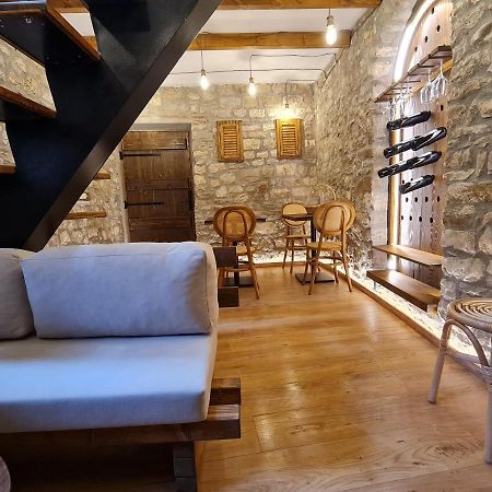 N'Gorice Hotel Берат Екстериор снимка