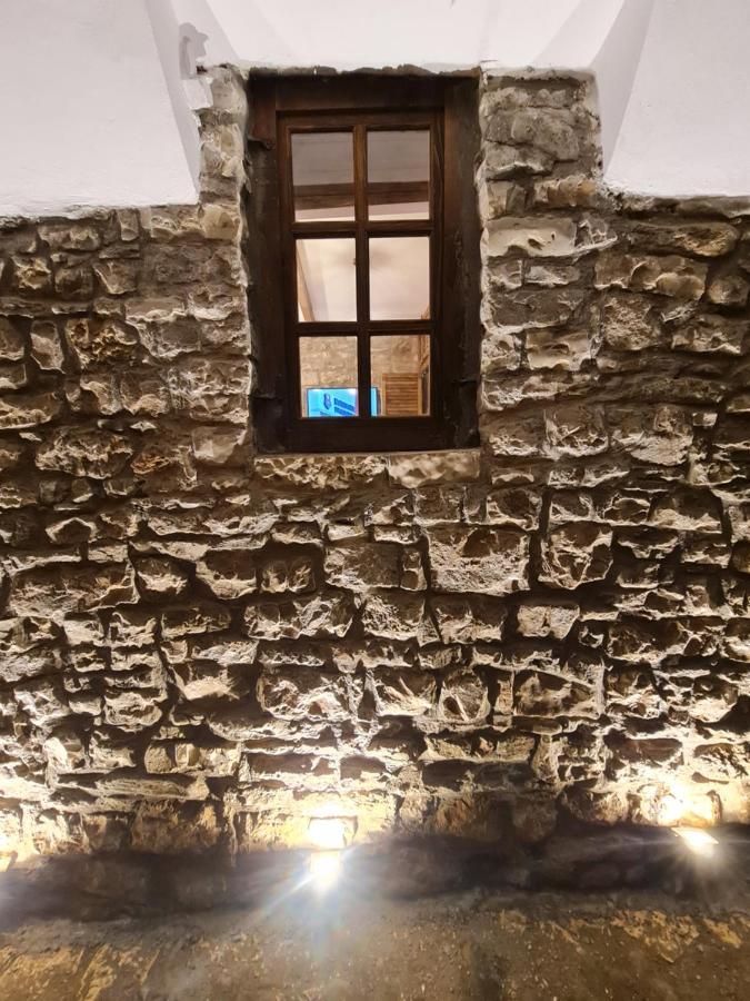 N'Gorice Hotel Берат Екстериор снимка