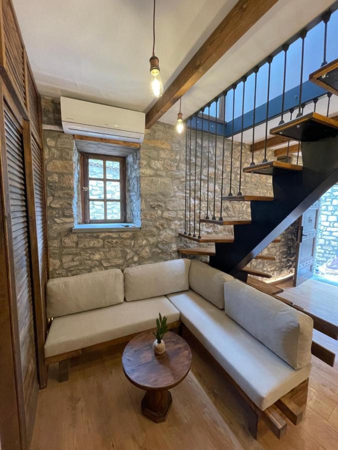 N'Gorice Hotel Берат Екстериор снимка