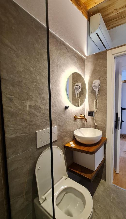 N'Gorice Hotel Берат Екстериор снимка