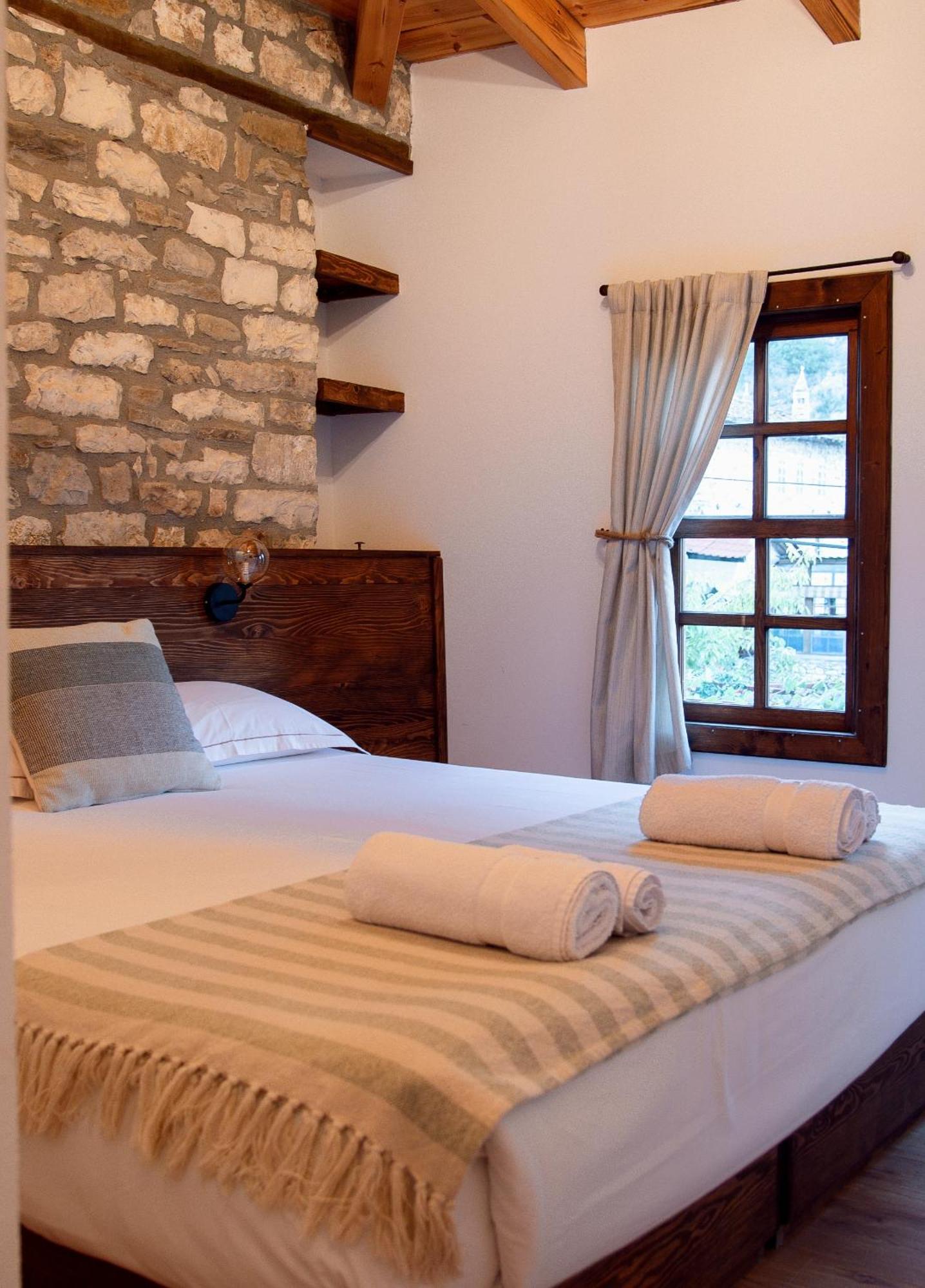 N'Gorice Hotel Берат Екстериор снимка
